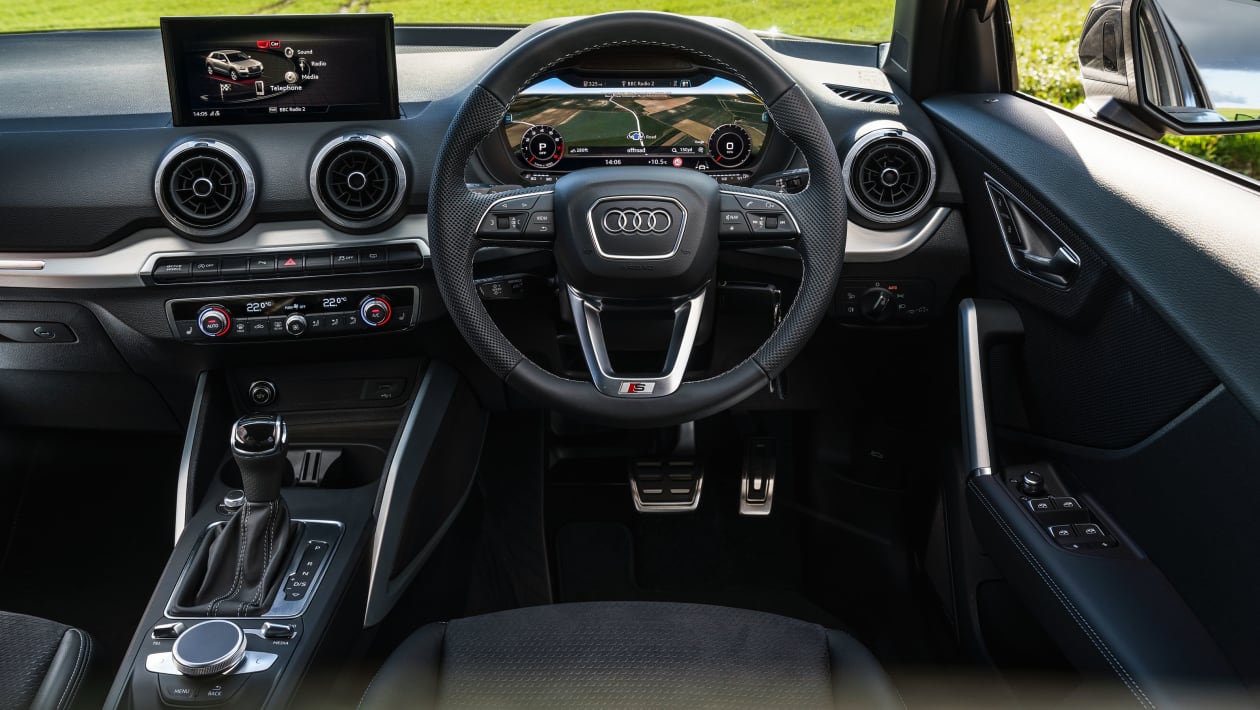 Audi Q2 SUV Facelift UK Review Pics 4 